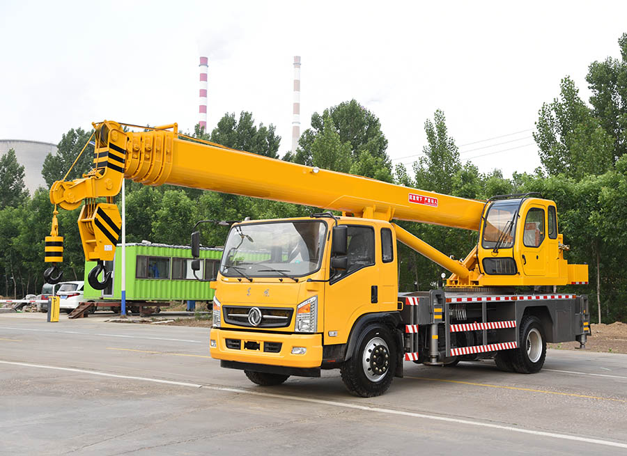 16噸東風汽車吊