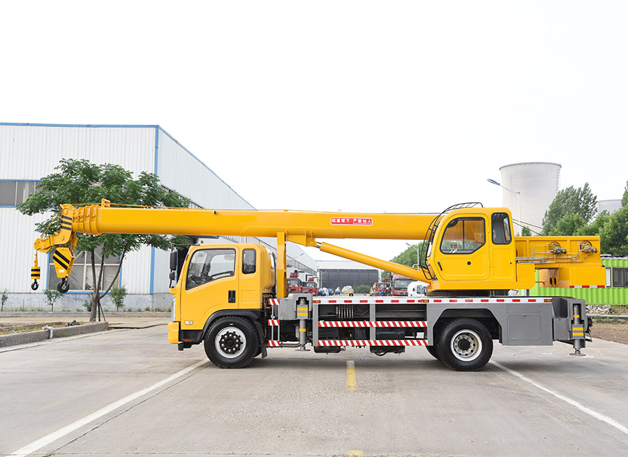 16噸東風汽車吊